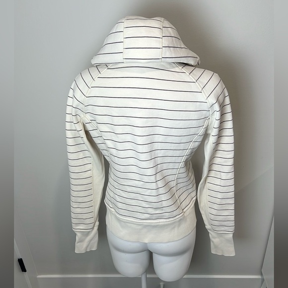 Lululemon Scuba Hoodie - Picture 2 of 3